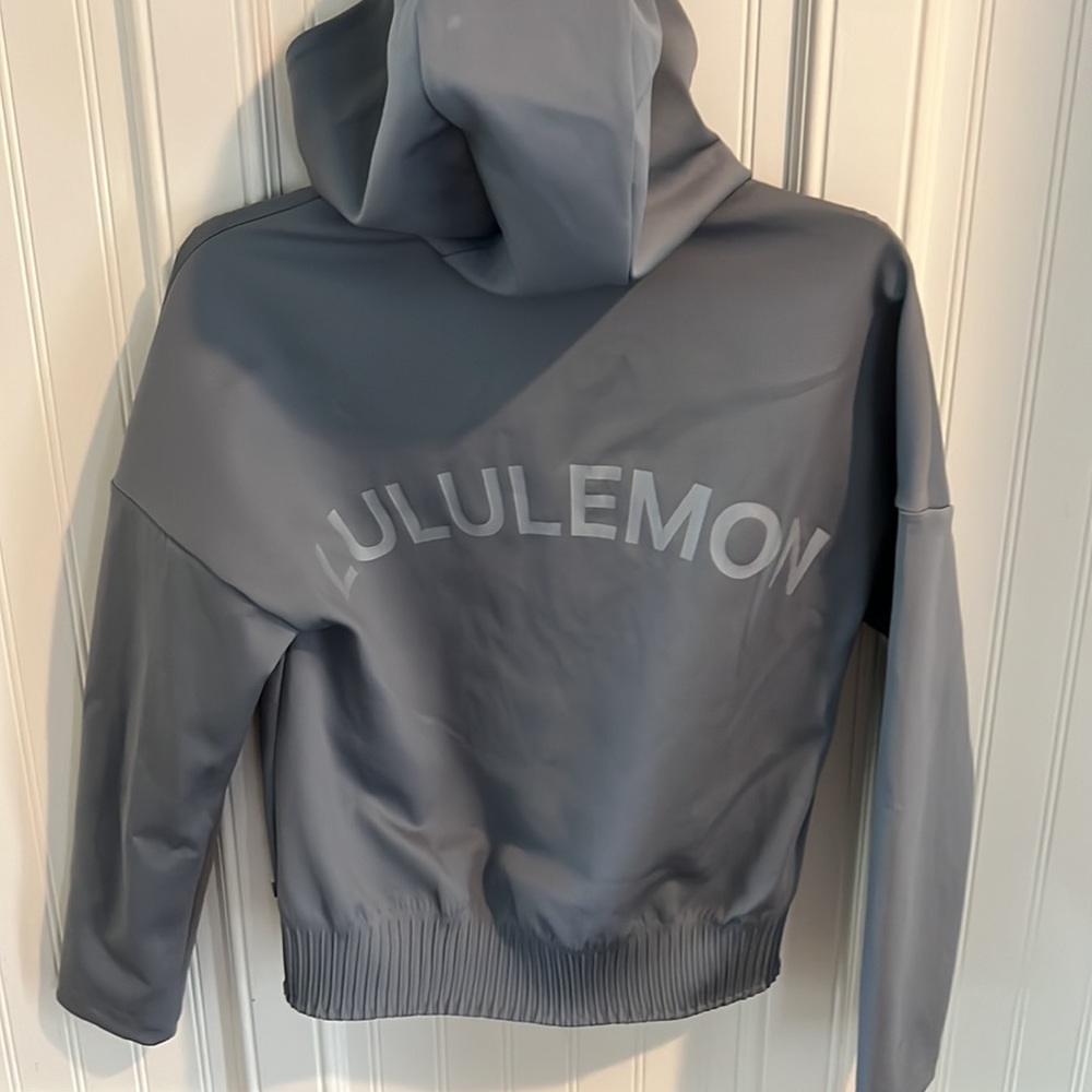 Lululemon Zip up blue jacket sz 4